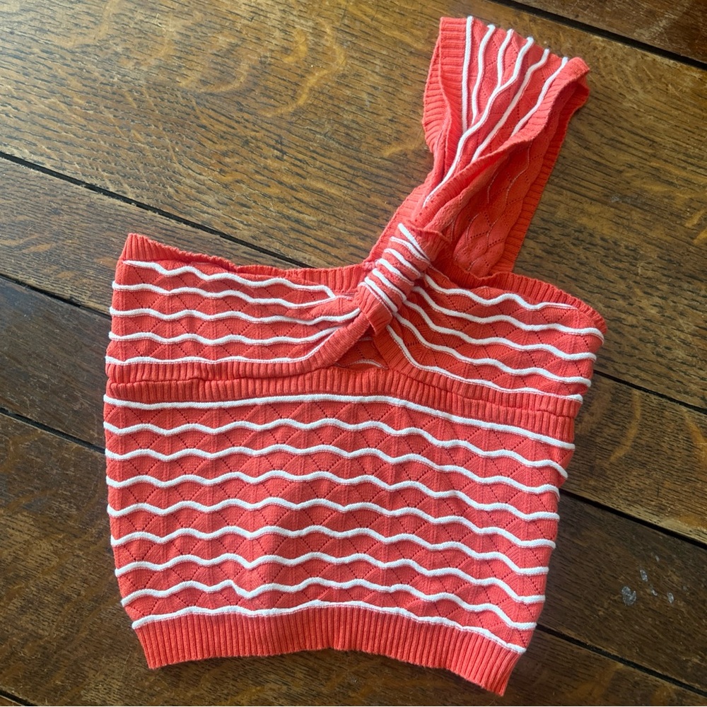Peach and White Knit Crop Top one shoulder women’s xs